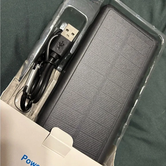 Black Solar Power Bank with Multiple Outputs - Picture 4 of 9